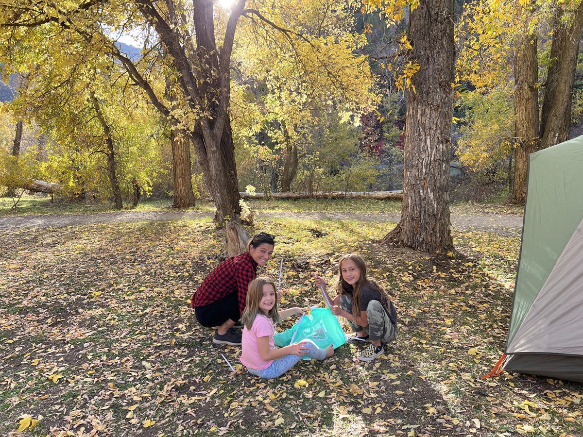 The Girls Helped set up the tent, what a awesome Fall we had that year